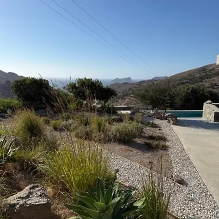 Semesterbostad Stunning Two-room Milos Greece Panorama Sunset Infinity Pool Ac